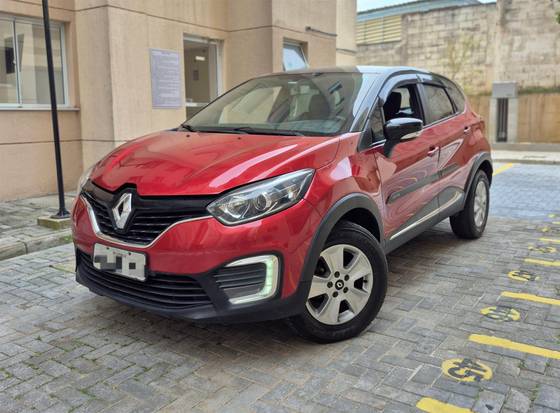 RENAULT CAPTUR 1.6 16V SCE FLEX LIFE X-TRONIC RENAULT CAPTUR 1.6 16V SCE FLEX LIFE X-TRONIC
